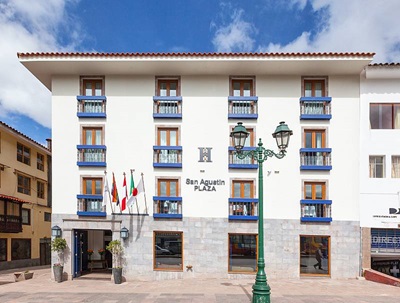 "fachada Hotel San Agustín Plaza"