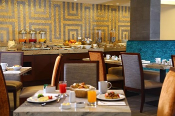 "Hilton Cusco Desayunador"