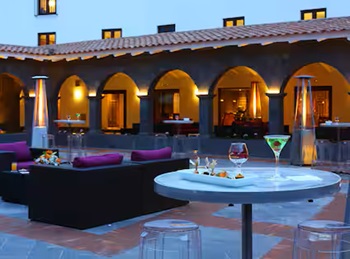 "Hilton Cusco Patio 2"