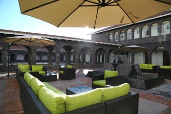 "Hilton Cusco Patio"